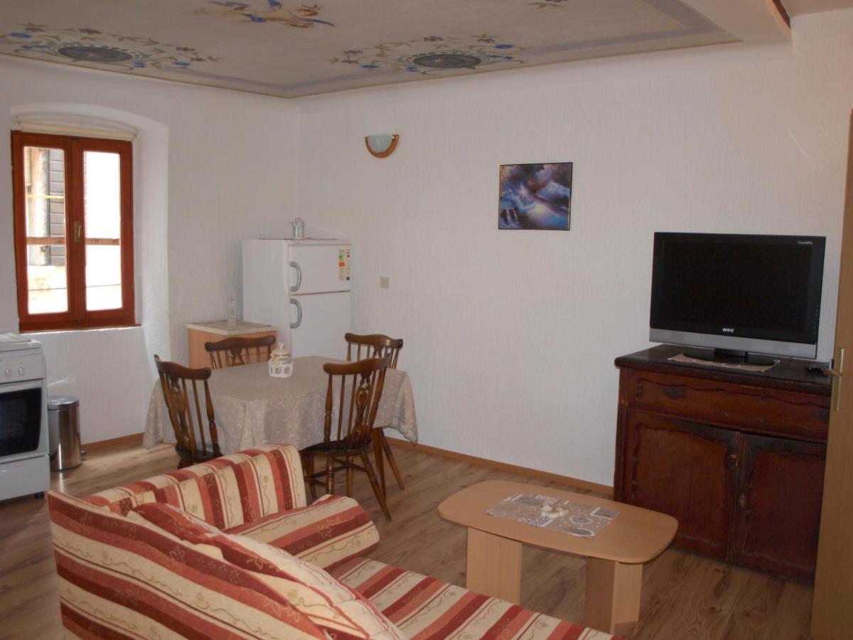 Apartment 52 Ровинь Экстерьер фото