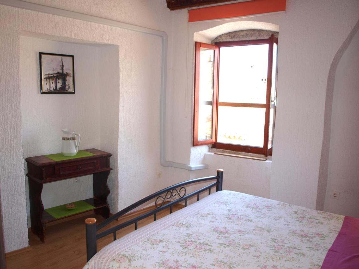 Apartment 52 Ровинь Экстерьер фото